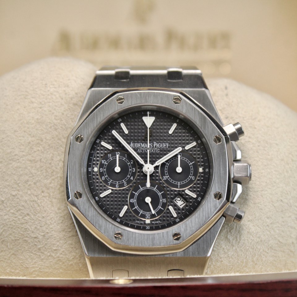 IMG_9081 Audemars Piguet Royal Oak Chronograph Mens watch Unisex Automatic Steel 25860ST O 1110ST 01 Replica 7