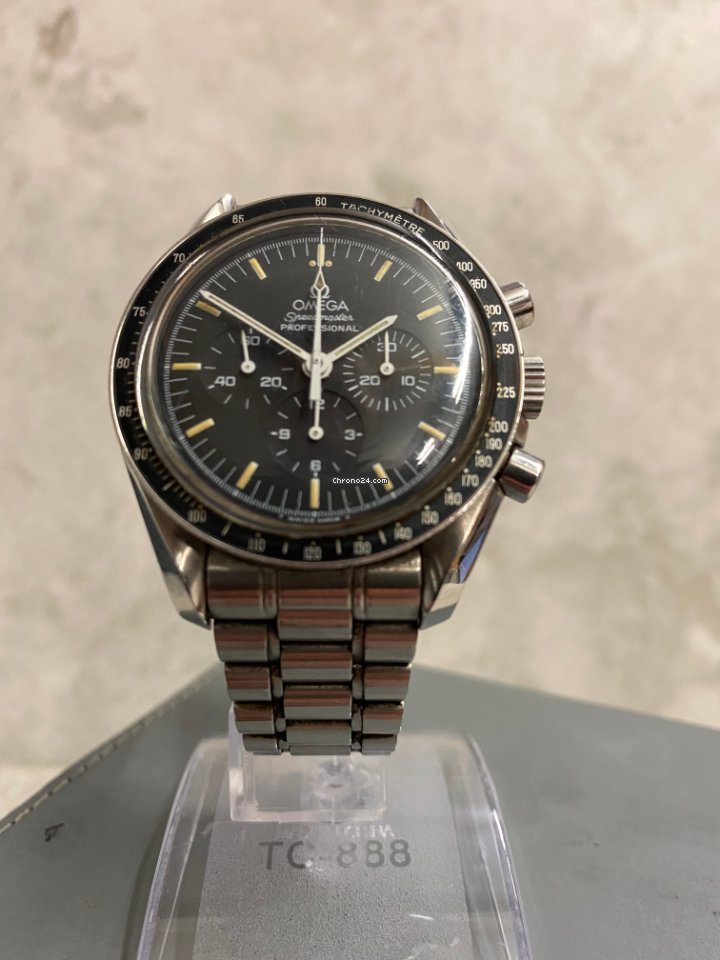 Omega Speedmaster Professional Moonwatch Mens watch Unisex Manual winding Steel 35905000 Replica 7
