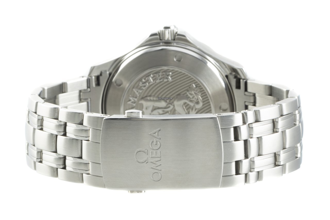 IMG_9081 Omega Seamaster Diver 300 M Mens watch Unisex Automatic Steel 212.30.41.20.01.003 Replica 7