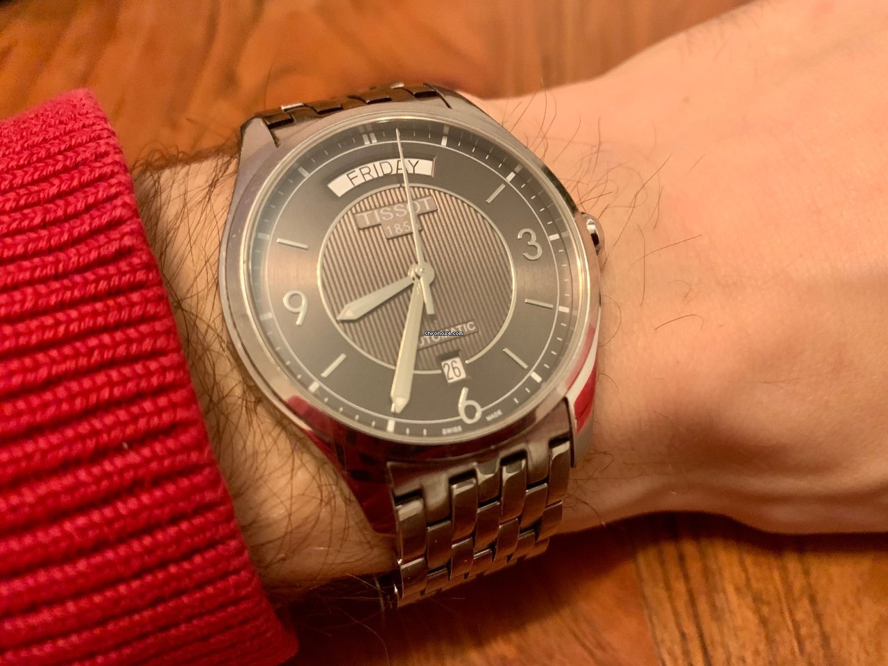 IMG_9081 Tissot T-Classic Mens watch Unisex Automatic Steel T038.430.11.067.00 Replica 7