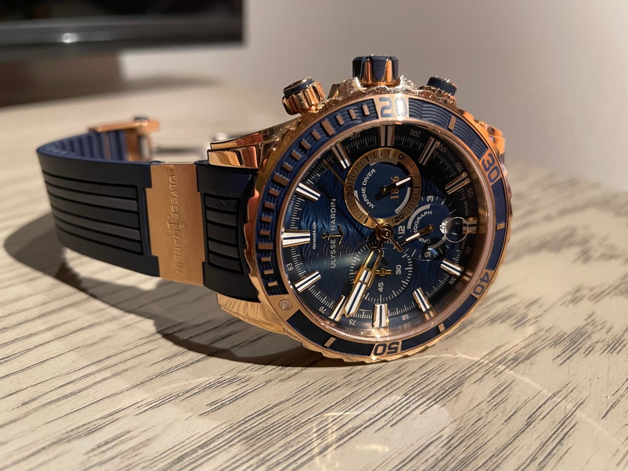 Ulysse Nardin Diver Chronograph Mens watch Unisex Automatic Rose gold 1502-151-3 93 Replica 7
