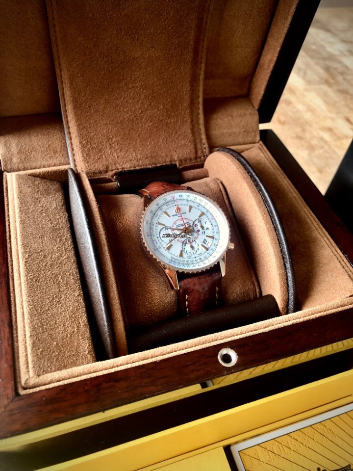 Breitling Montbrillant 01 Mens watch Unisex Automatic Rose gold RB013112 G710 Replica 7