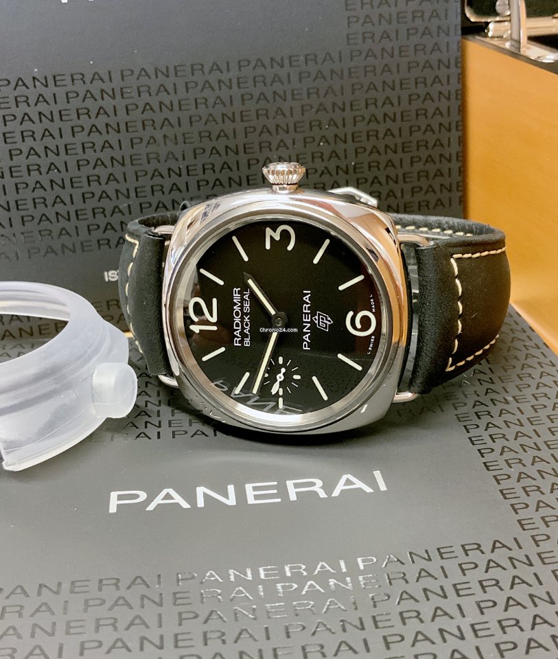 IMG_9081 Panerai Radiomir Black Seal Mens watch Unisex Manual winding Steel PAM 00754 Replica 7