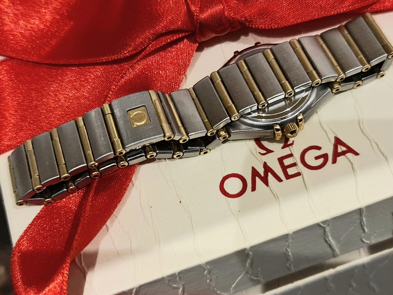 Omega Constellation Ladies Womens watch Quartz Gold Steel 1202.30.00 Replica 7