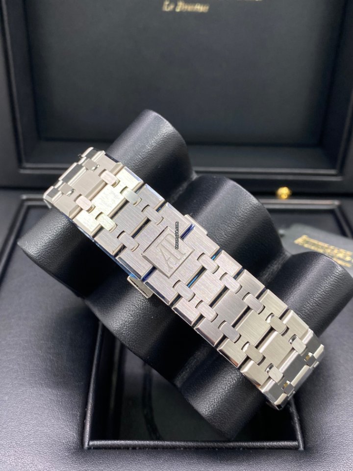 IMG_9081 Audemars Piguet Royal Oak Selfwinding Mens watch Unisex Automatic Steel 15500ST.OO.1220ST.03 Replica 7