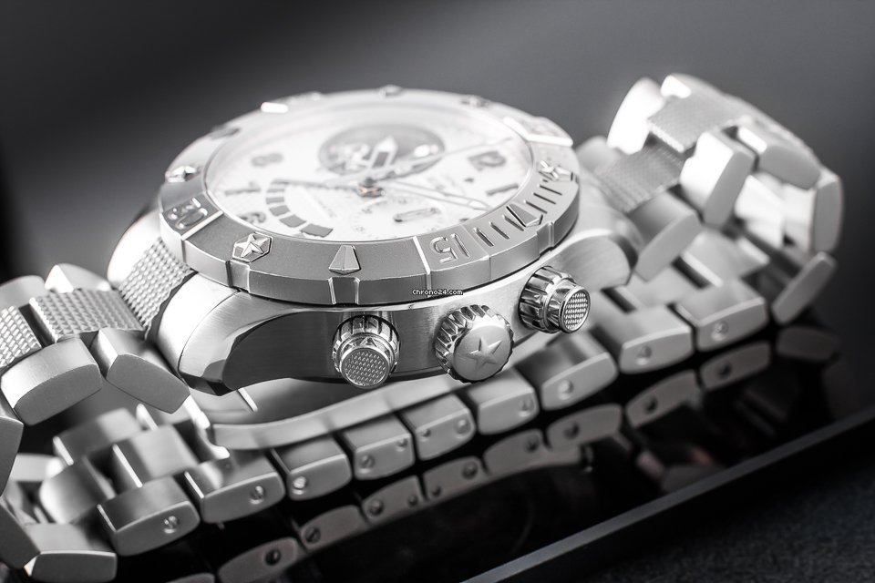 IMG_9081 Zenith Defy El Primero Mens watch Unisex Automatic Steel 03.0516.4021 Replica 7