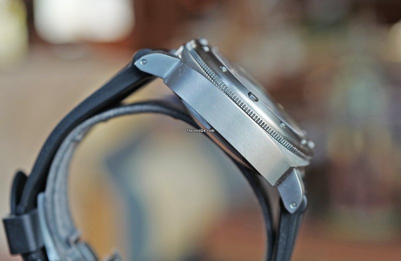 Panerai Luminor Submersible Automatic Titanium PAM 25 Replica 7