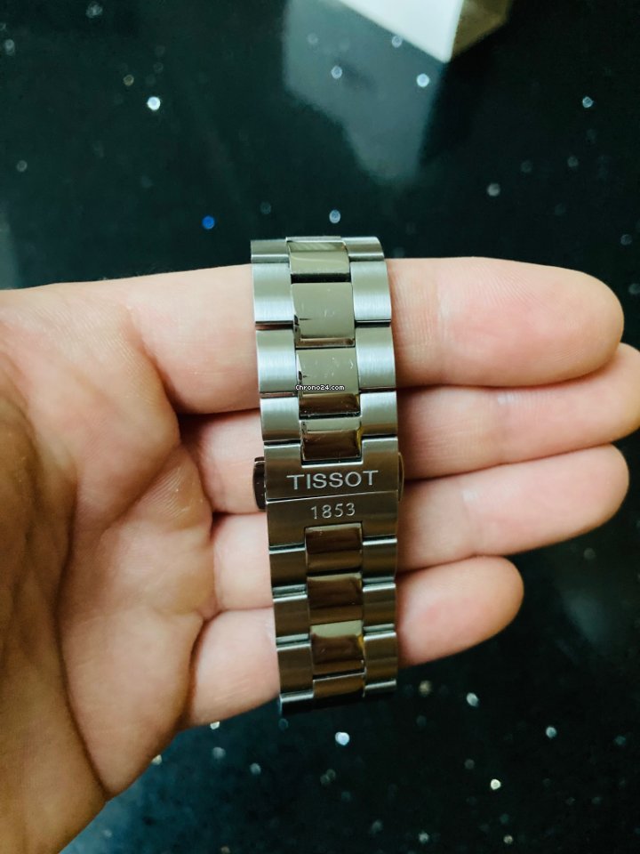 IMG_9081 Tissot T-Classic Mens watch Unisex Automatic Steel T127.407.11.061.01 Replica 7