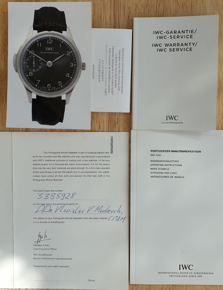 IWC Portuguese Minute Repeater Mens watch Unisex Manual winding White gold IW524205 Pice Unique Replica 7