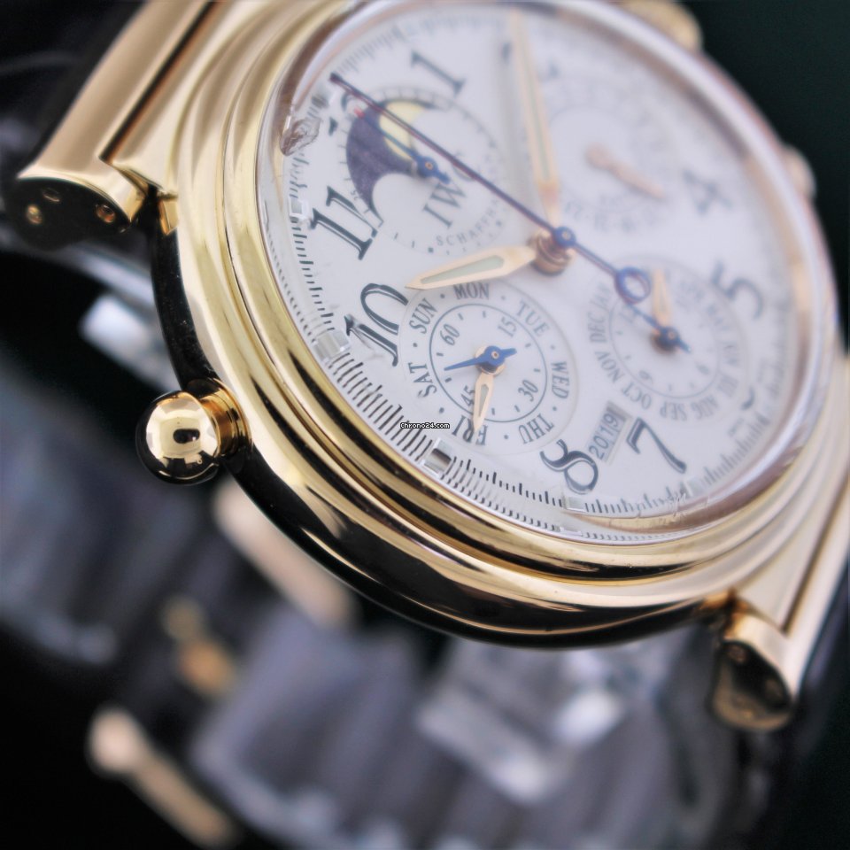 IMG_9081 IWC Da Vinci Perpetual Calendar Mens watch Unisex Automatic Yellow gold IW3754 Replica 8