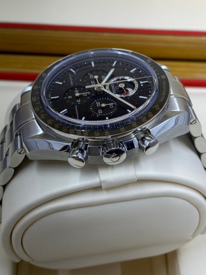 Omega Speedmaster Professional Moonwatch Moonphase 31130443201001 Replica 8