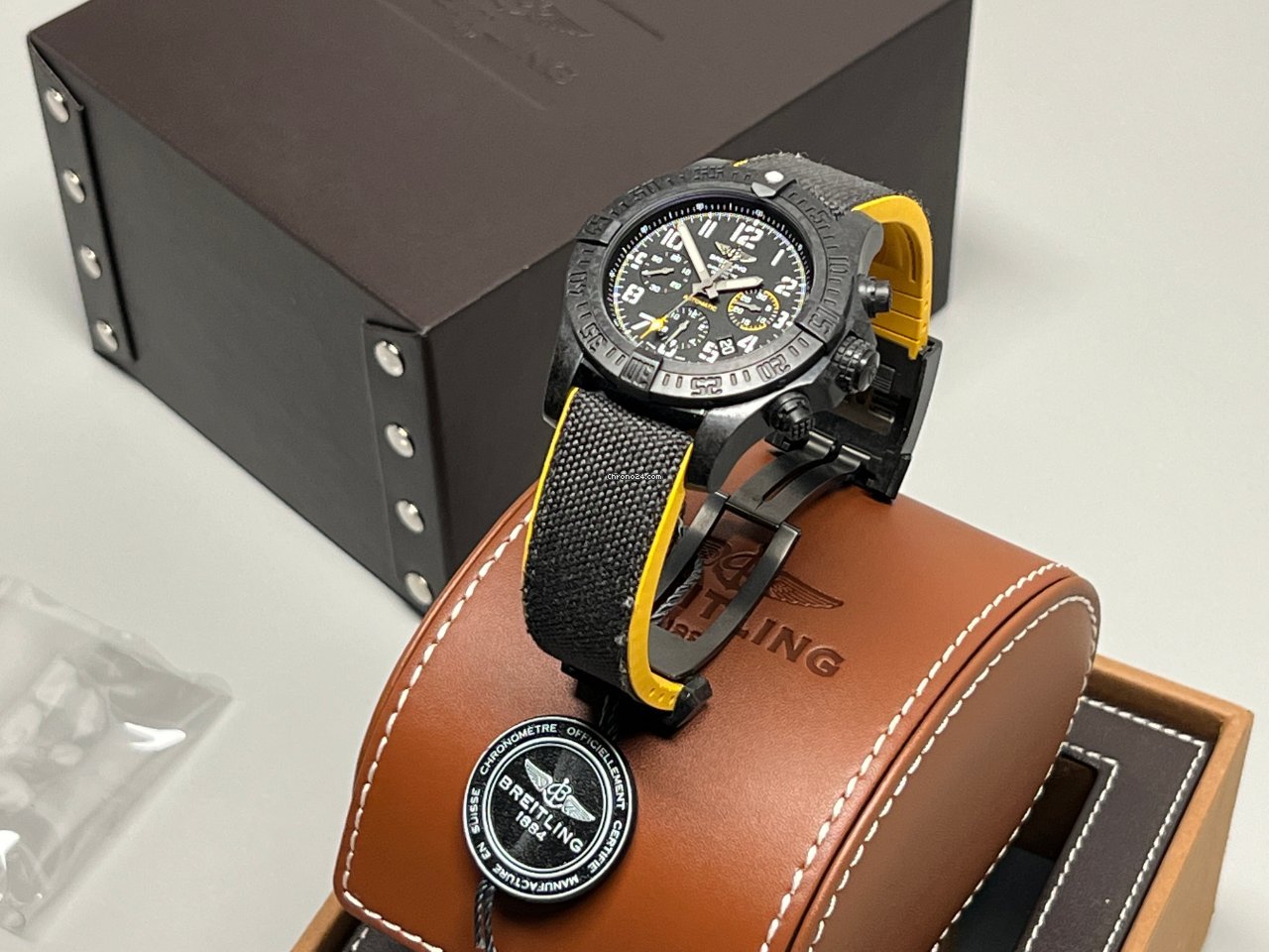 IMG_9081 Breitling Avenger Hurricane Mens watch Unisex Automatic XB0180E4 BF31 284S Replica 8