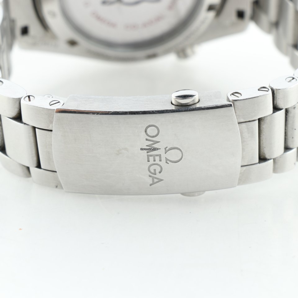 Omega Seamaster Planet Ocean Mens watch Unisex Automatic Steel 232.32.42.21.01.001 Replica 8