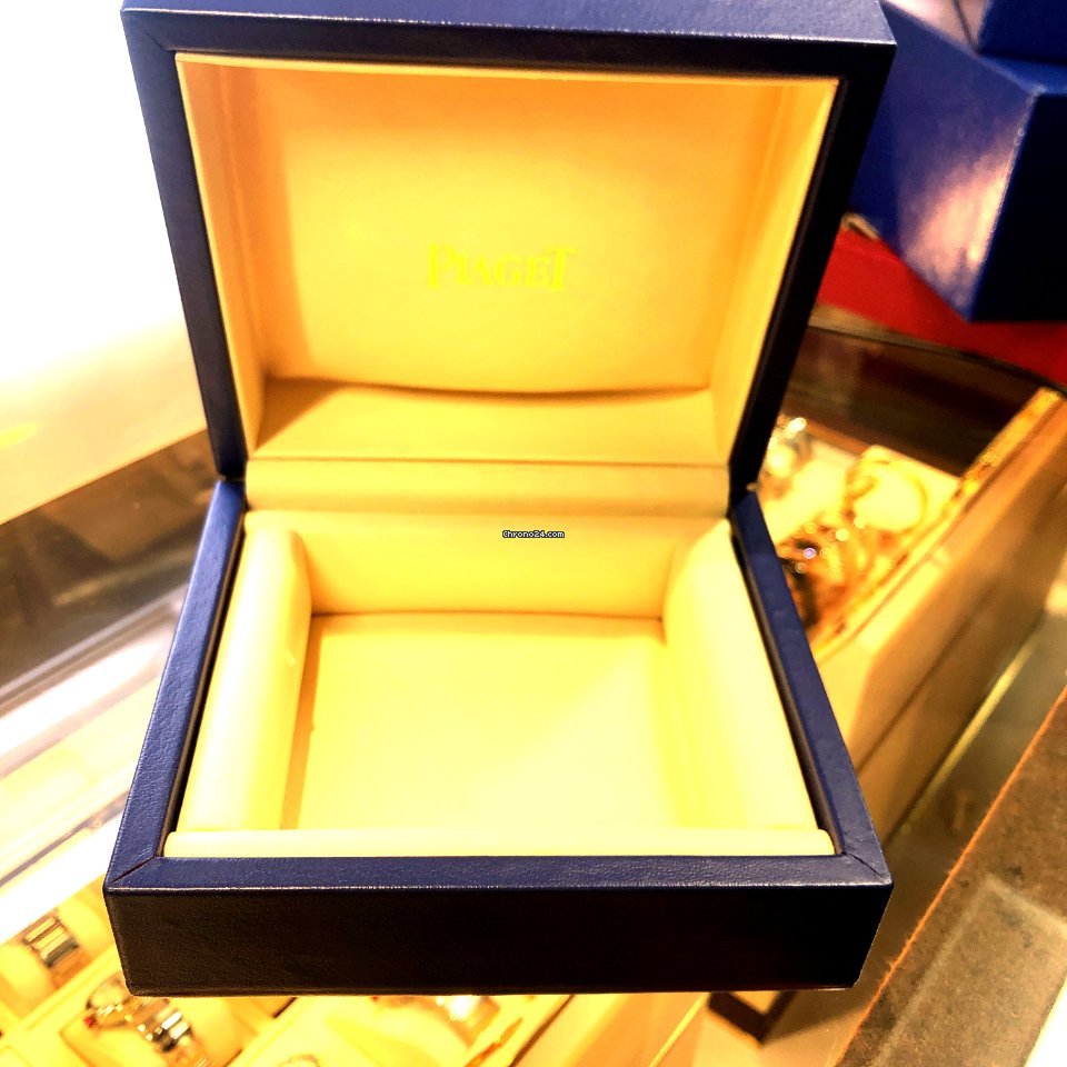 IMG_9081 Piaget Tanagra Womens watch Quartz Yellow gold 16031 Replica 8