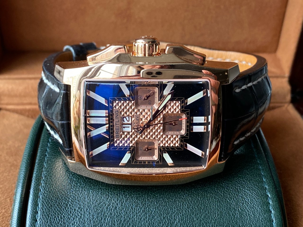 IMG_9081 Breitling Bentley Flying B Automatic Rose gold R44365 Replica 8