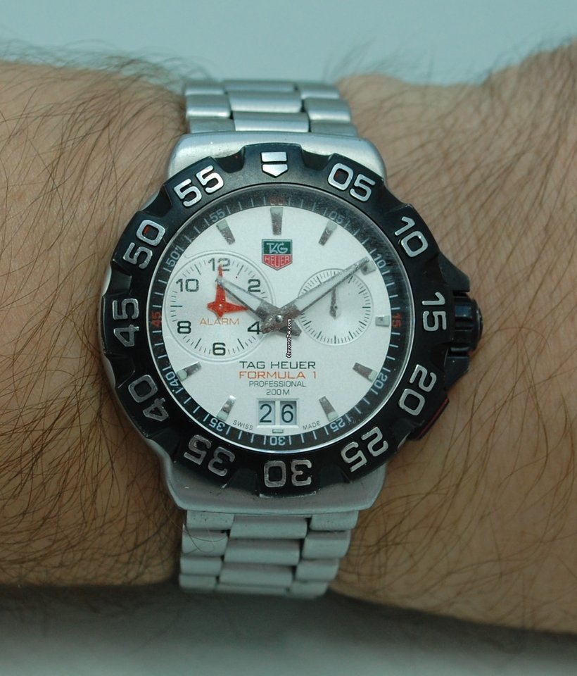 IMG_9081 TAG Heuer Formula 1 Quartz Mens watch Unisex Quartz Steel WAH111C Replica 8