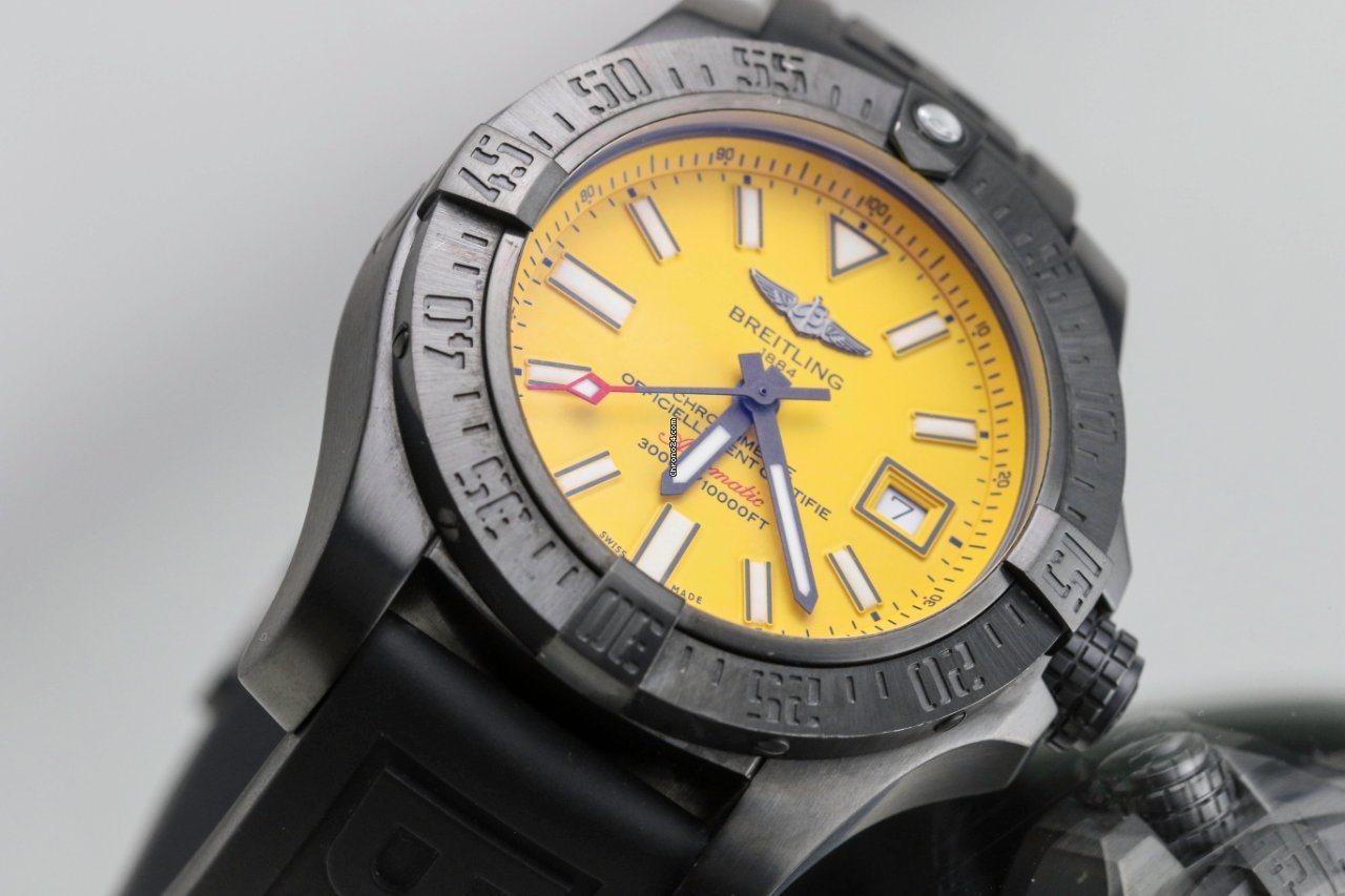 Breitling Avenger II Seawolf Automatic Steel M17331E2 I530 Replica 8