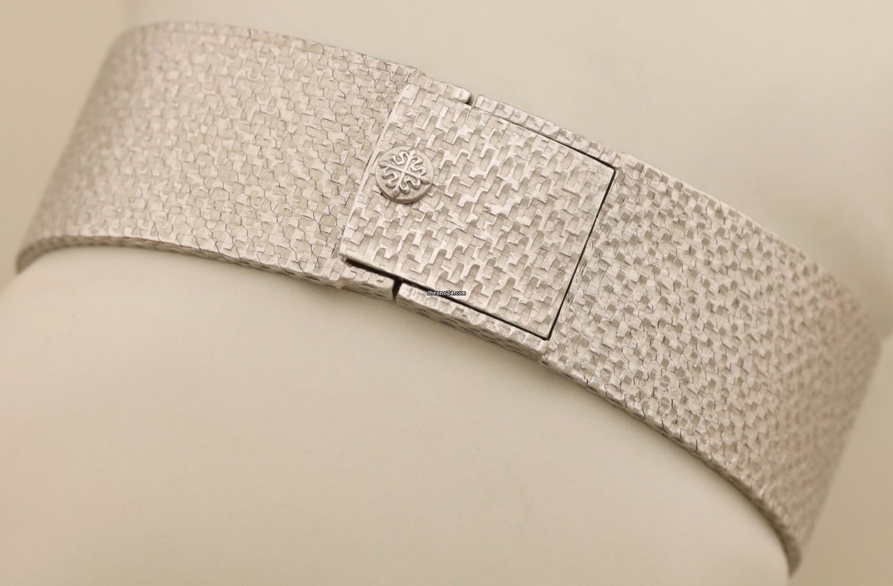 IMG_9081 Patek Philippe Calatrava Mens watch Unisex Automatic White gold 3563-2 Replica 8