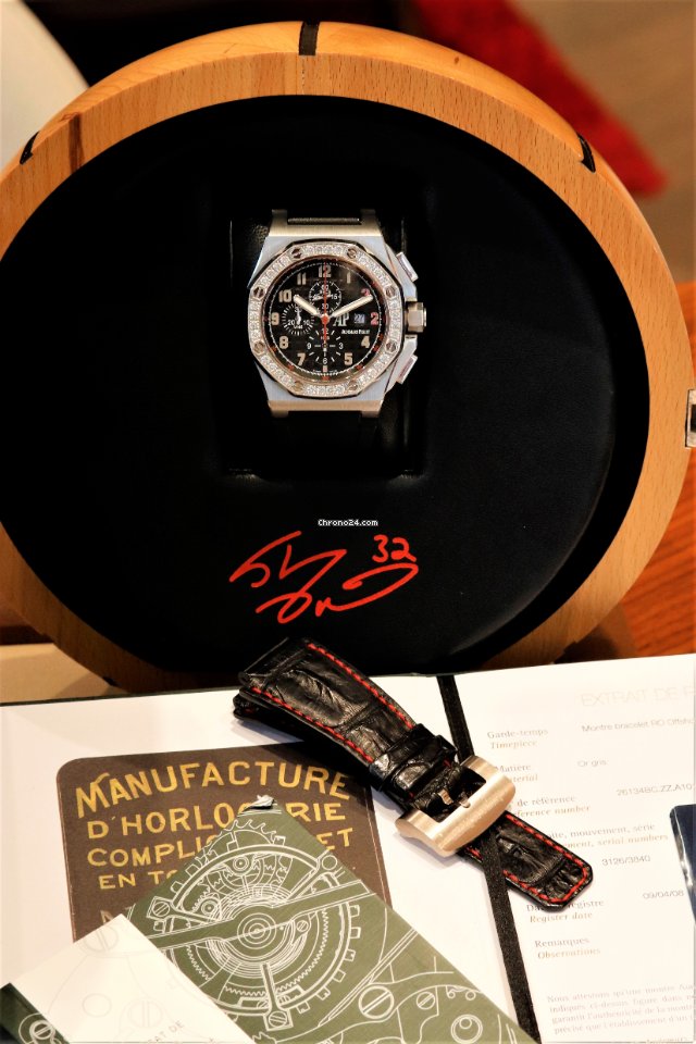 IMG_9081 Audemars Piguet Royal Oak Offshore Mens watch Unisex Automatic White gold 2613BC.ZZ.A101CR.01 Replica 8