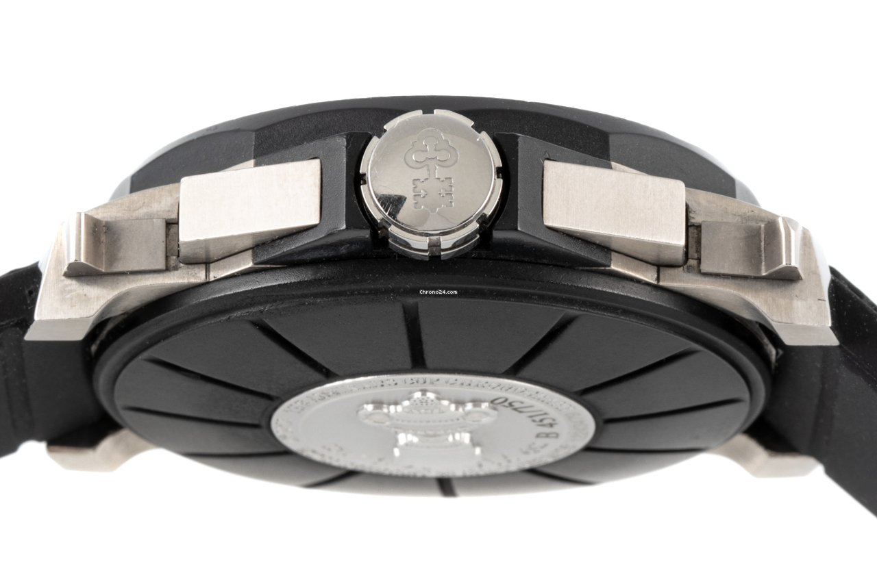IMG_9081 Corum Admirals Cup Mens watch Unisex Automatic Titanium 01.0045 Replica 8