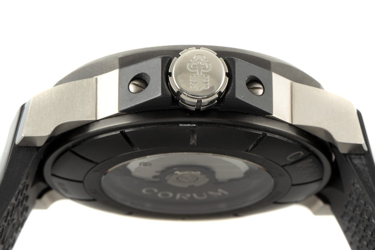 IMG_9081 Corum Admirals Cup Mens watch Unisex Automatic Titanium 01.0068 Replica 8
