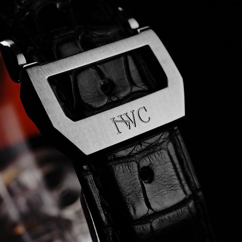 IMG_9081 IWC Portuguese Perpetual Calendar Mens watch Unisex Automatic White gold IW502218 Replica 8