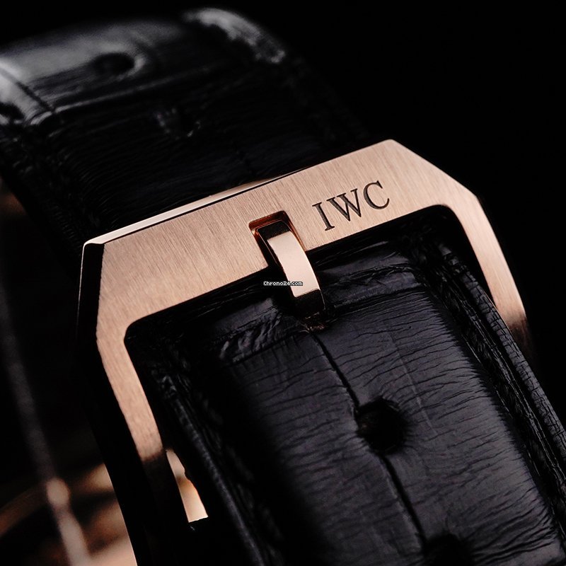 IWC Portuguese Chronograph Mens watch Unisex Rose gold IW3714-82 Replica 8