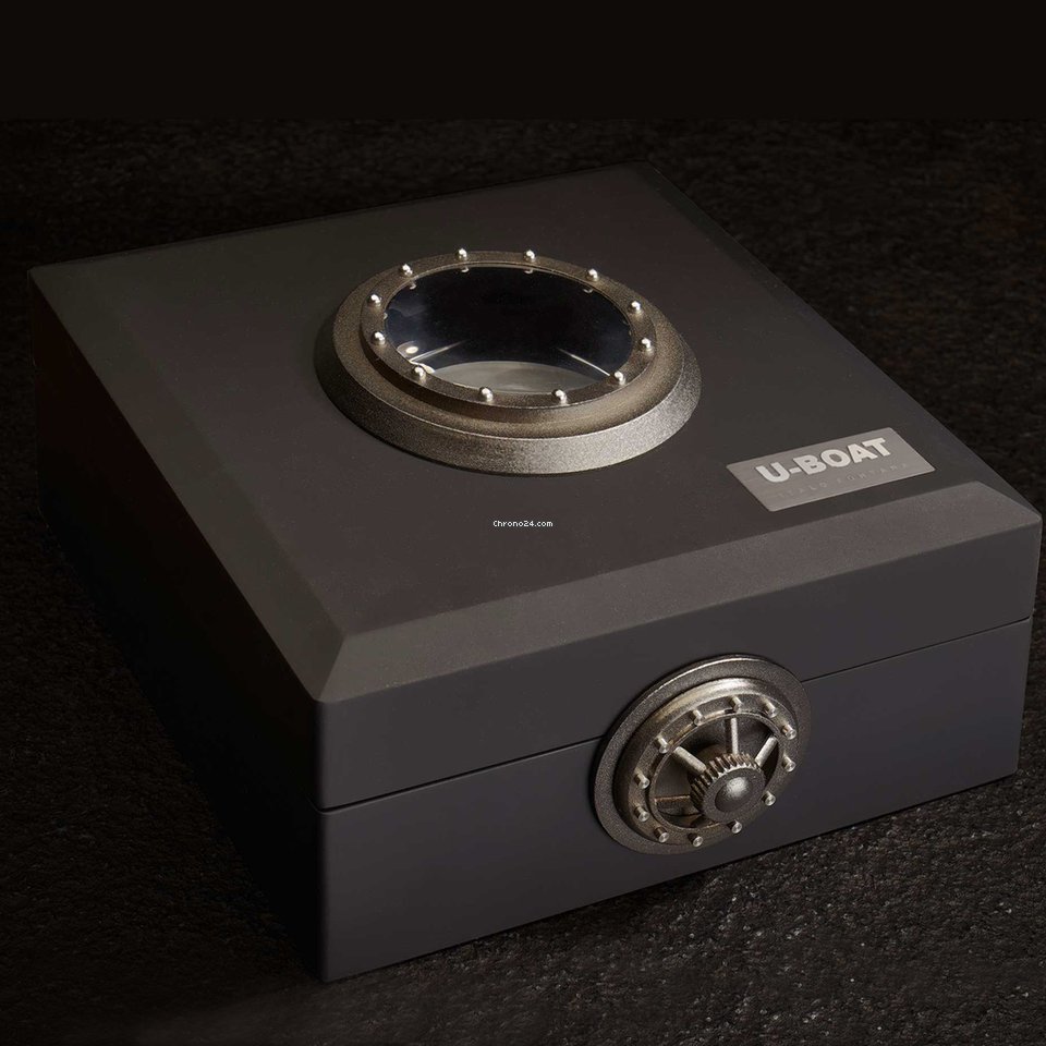 IMG_9081 U-Boat Classico Mens watch Unisex Automatic Bronze U-9008 Replica 8