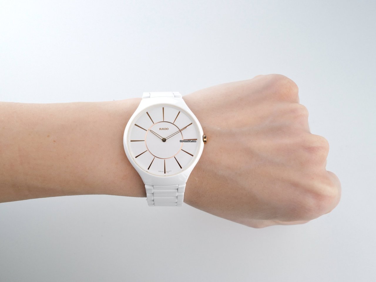 IMG_9081 Rado True Thinline Womens watch Quartz Ceramic R27957102 Replica 8