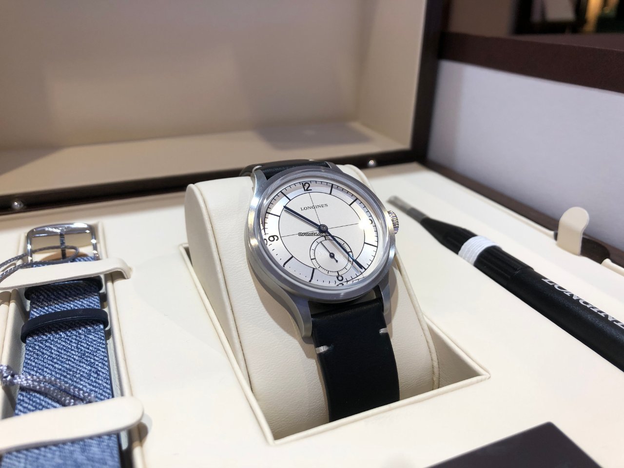 Longines Heritage Mens watch Unisex Automatic Steel L2.828.4.73.0 Replica 8