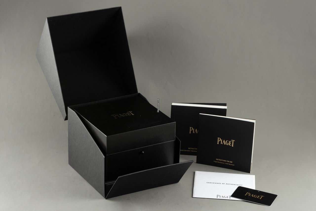 IMG_9081 Piaget Altiplano Mens watch Unisex Automatic White gold G0A39138 Replica 8