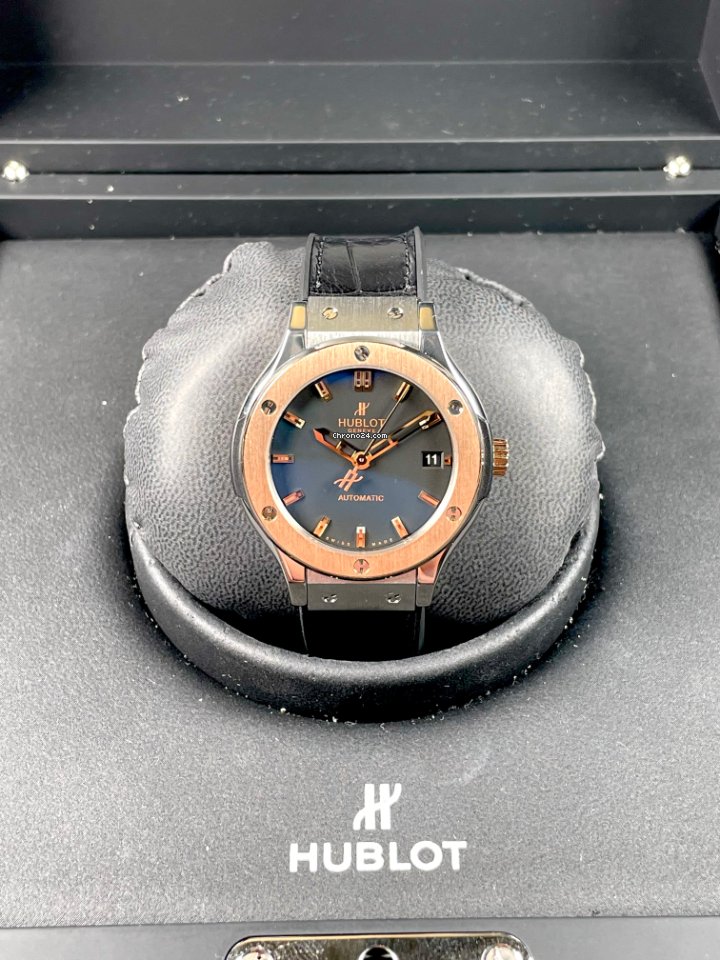 Hublot Classic Fusion 45, 42, 38, 33 mm Womens watch Automatic Titanium 565.ZP.1180.LR Replica 8