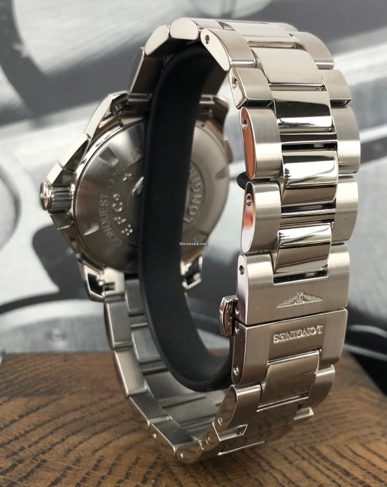 IMG_9081 Longines Conquest Mens watch Unisex Quartz Steel L3.702.4.56.6 Replica 8