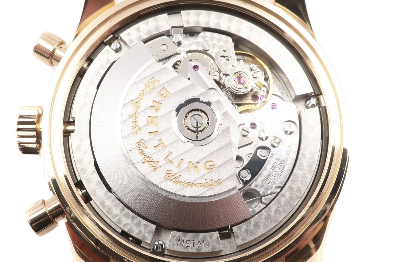 IMG_9081 Breitling Navitimer World Mens watch Unisex Automatic Red gold H24322 Replica 8