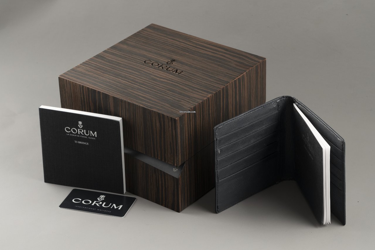 Corum Ti-Bridge Mens watch Unisex Manual winding Titanium 05.0040 Replica 8