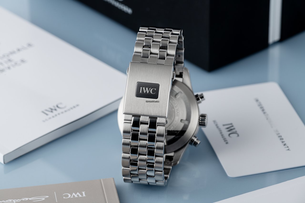 IMG_9081 IWC Pilot Chronograph Automatic Steel IW377714 Replica 8