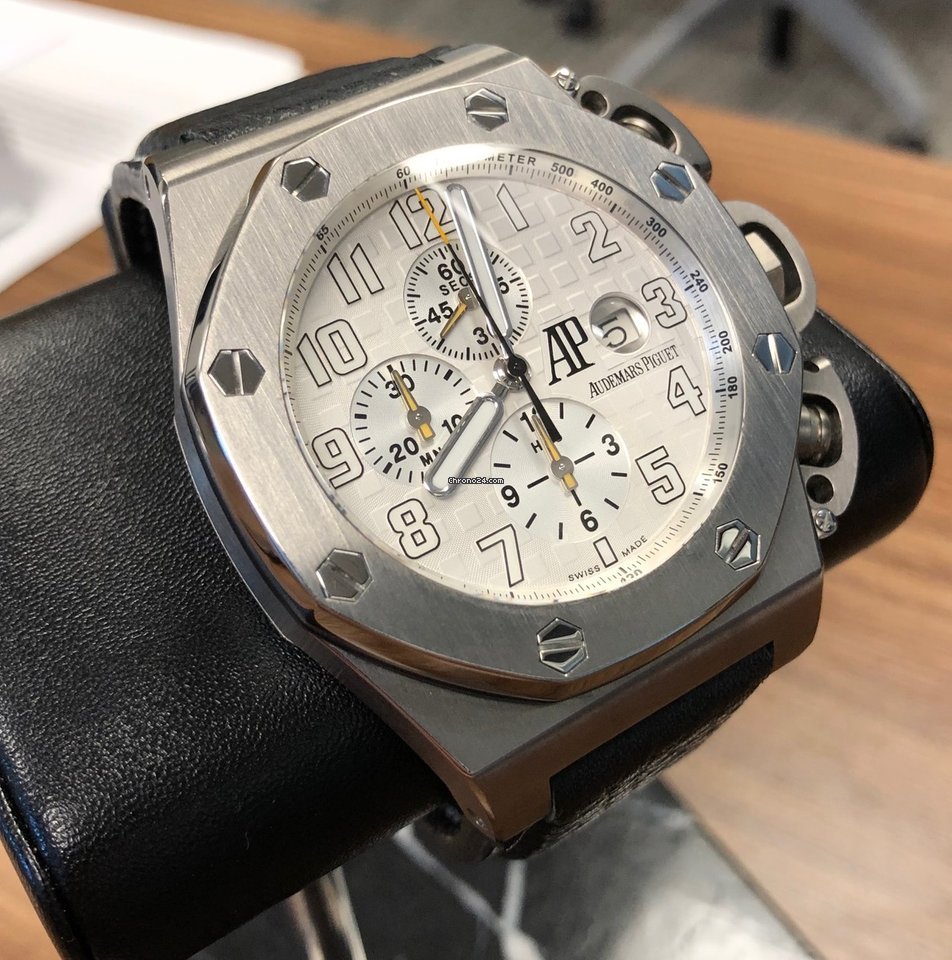 IMG_9081 Audemars Piguet Royal Oak Offshore Chronograph Mens watch Unisex Automatic Titanium 25863TI.OO.A080CU.01 Replica 8