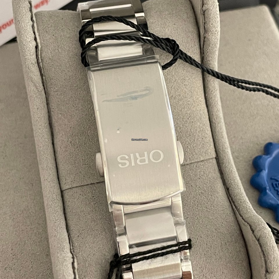 Oris Aquis Date Mens watch Unisex Automatic Steel 01 400 7769 4154 07 8 22 09PEB Replica 8