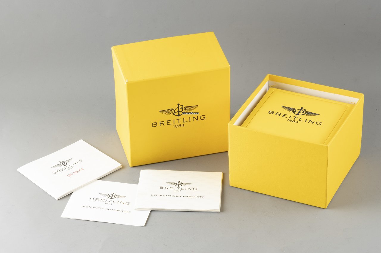IMG_9081 Breitling Callistino Womens watch Quartz Gold Steel B52045 Replica 8