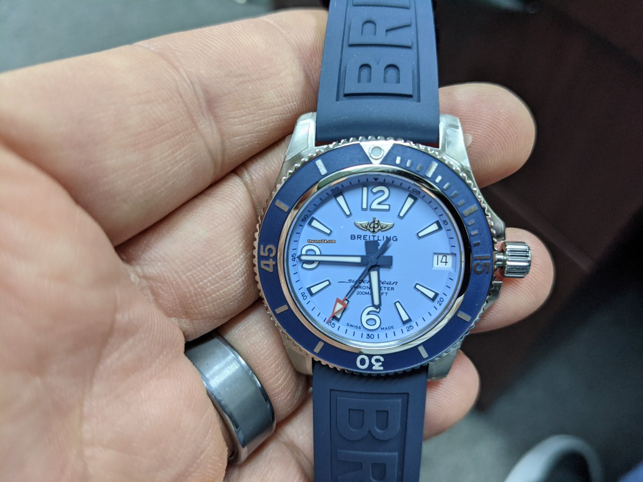 IMG_9081 Breitling Superocean Womens watch Automatic Steel A17316D81C1S1 Replica 8