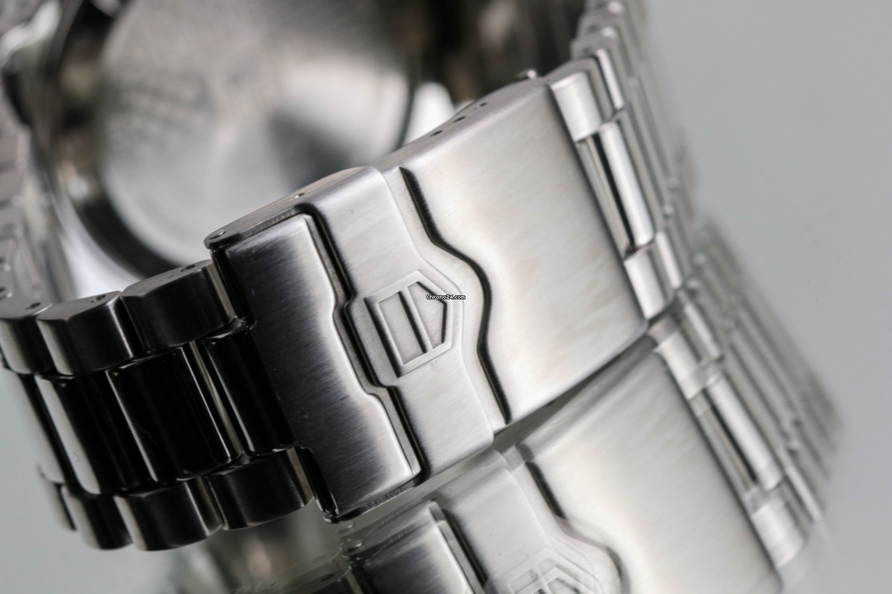 IMG_9081 TAG Heuer Formula 1 Quartz Mens watch Unisex Quartz Steel CAH1015.BA0855 Replica 8