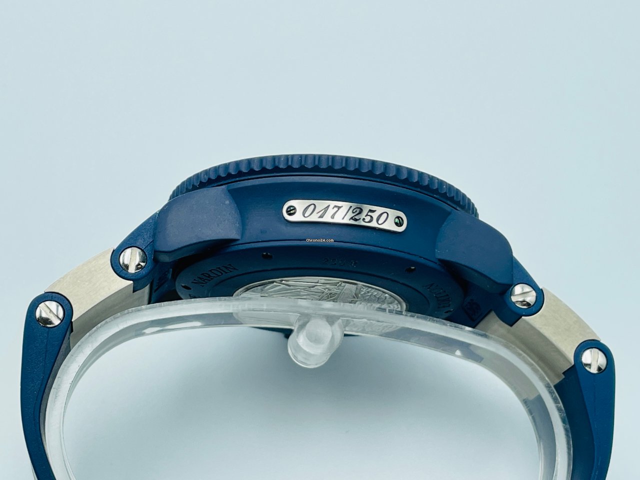 IMG_9081 Ulysse Nardin Mens watch Unisex Automatic Plastic 353-98 ARTEMIS Replica 8