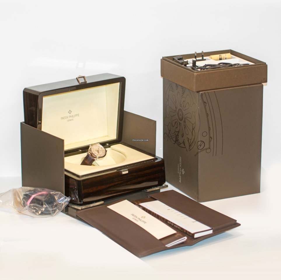 IMG_9081 Patek Philippe Perpetual Calendar Mens watch Unisex Automatic Platinum 5496P Replica 8
