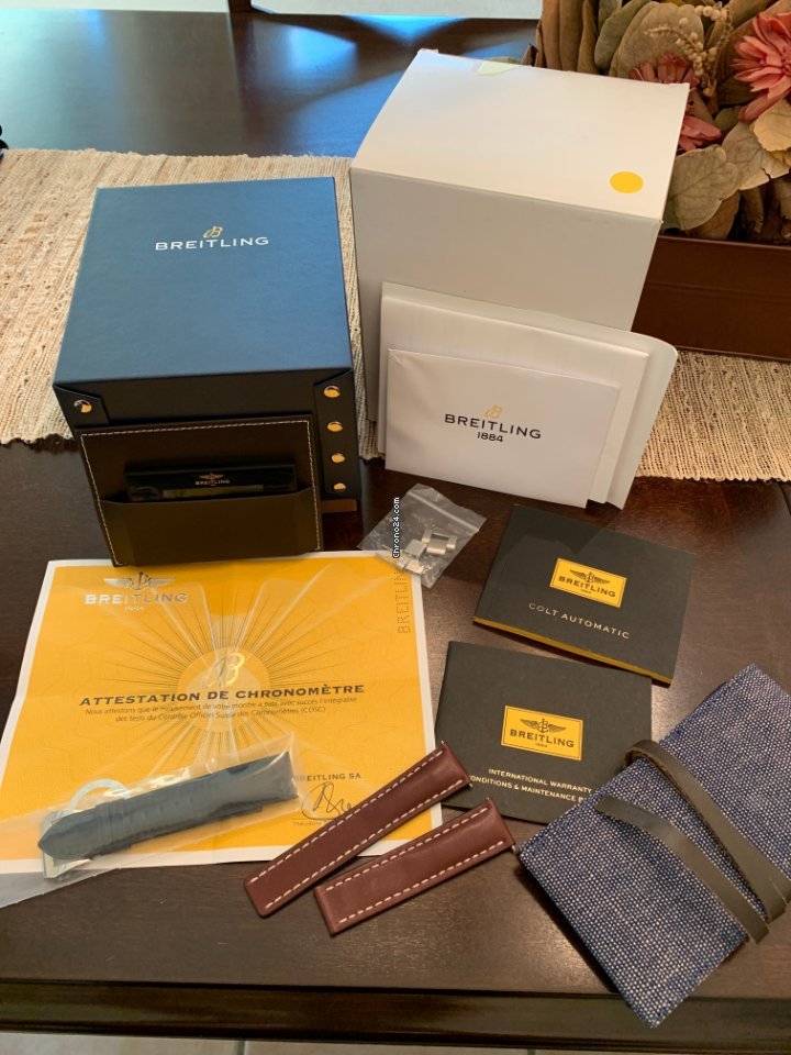 IMG_9081 Breitling Colt Automatic Mens watch Unisex Automatic Steel A1738811 BD44 173A Replica 8