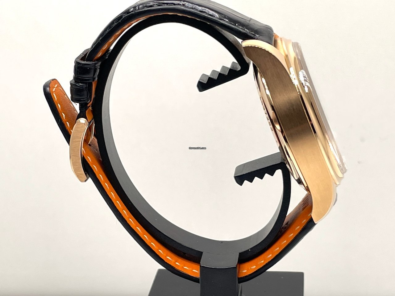 IWC Portuguese Chronograph Automatic Rose gold IW390405 Replica 8