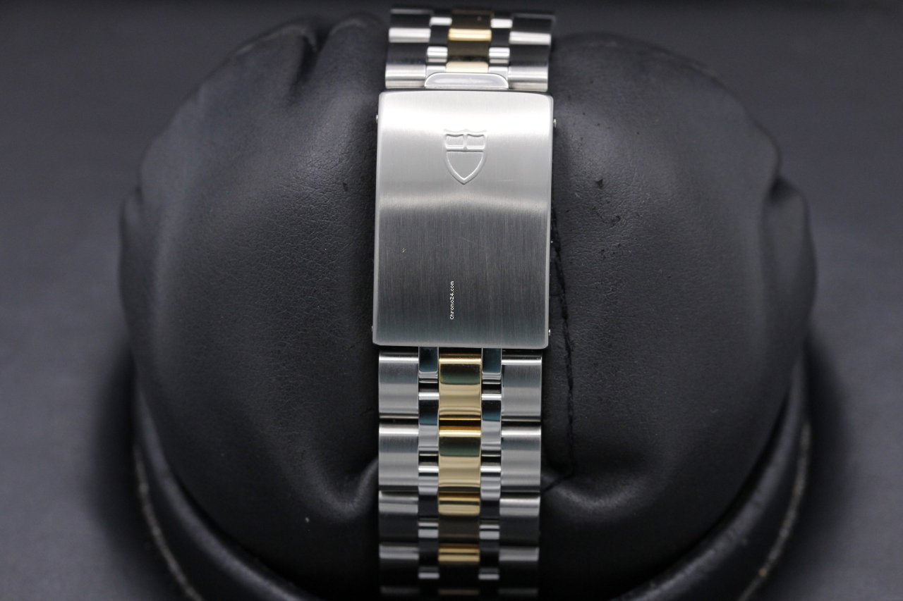 IMG_9081 Tudor Hydronaut Gold Steel 20023 Replica 8