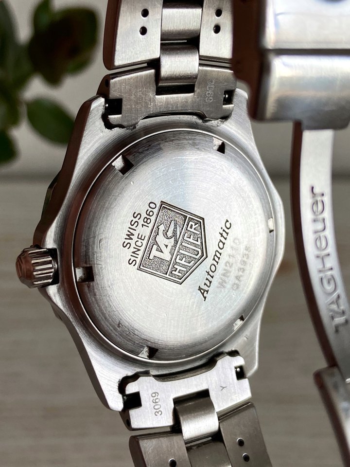 TAG Heuer 2000 Mens watch Unisex Automatic Steel WN2110 Replica 8