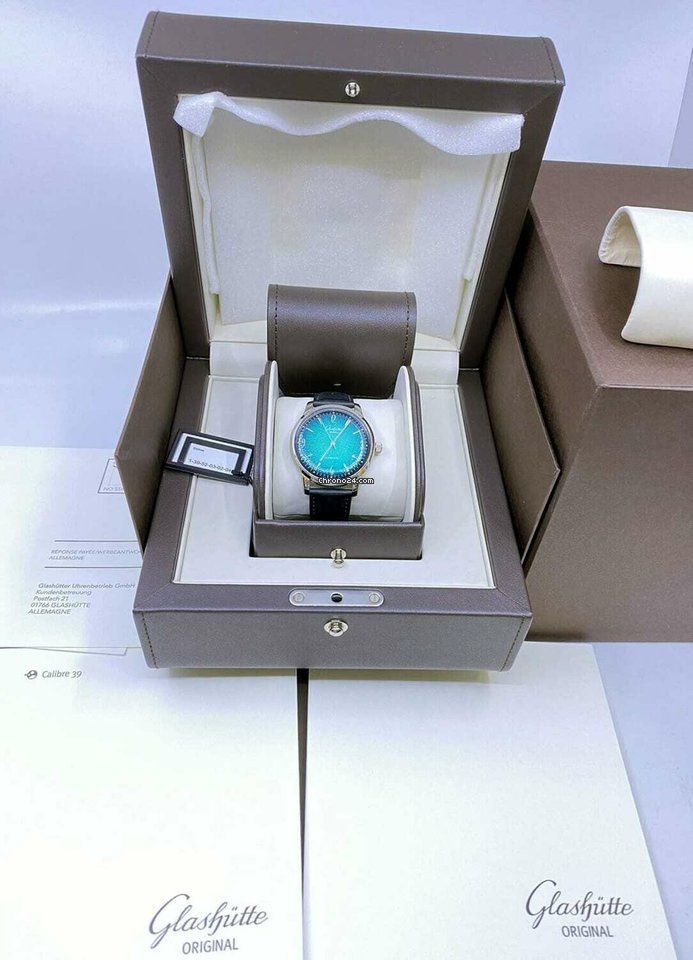 IMG_9081 Glashutte Original Sixties Mens watch Unisex Automatic Steel 1-39-52-03-02-04 Replica 8