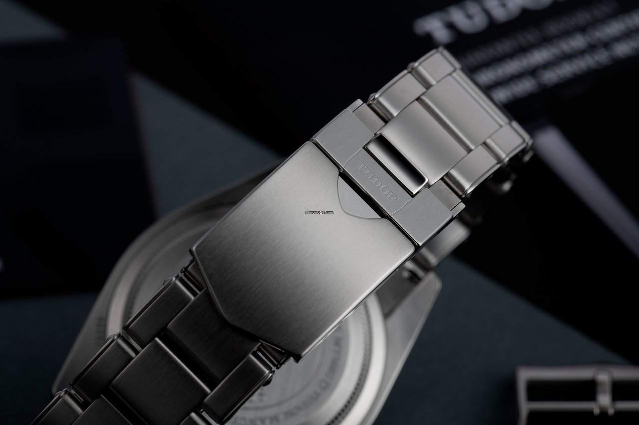 Tudor Black Bay Automatic Steel 79230G Replica 8