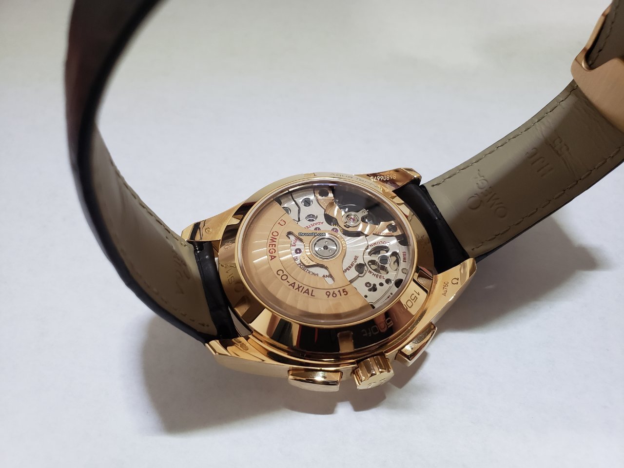 Omega Seamaster Aqua Terra Mens watch Unisex Automatic Rose gold 231.53.43.52.02.001 Replica 8